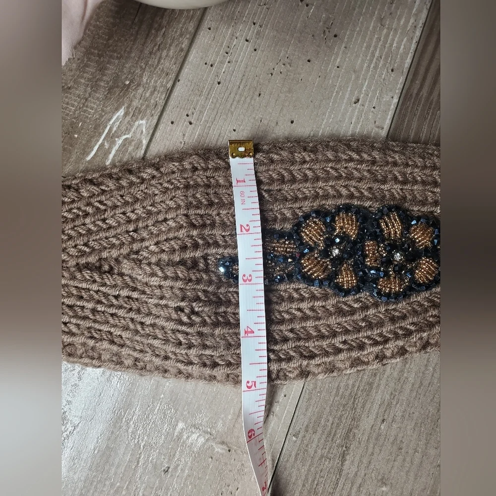 DAVID&YOUNG Brown Winter Crochet Floral Beaded Applique Headband NWOT
